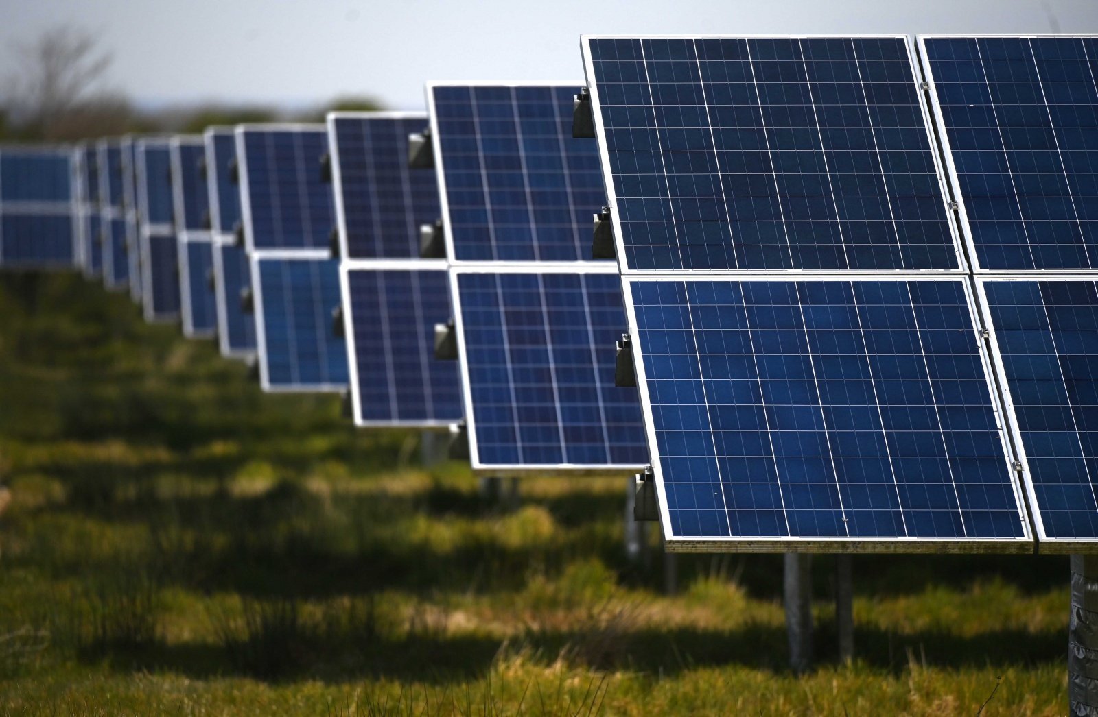 Moçambique Foca na Energia Solar para Aumentar Acesso à Eletricidade nas Comunidades Rurais