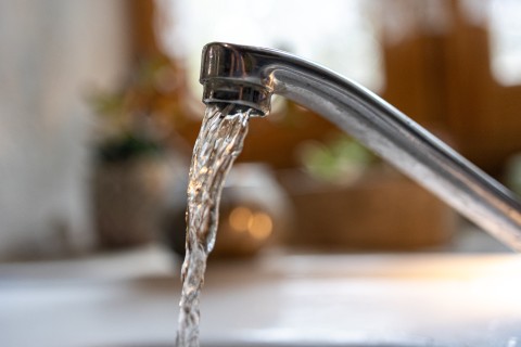 Contaminação da Água em Tshwane: Mais de 400 Pessoas Afetadas por Falha na Cloração