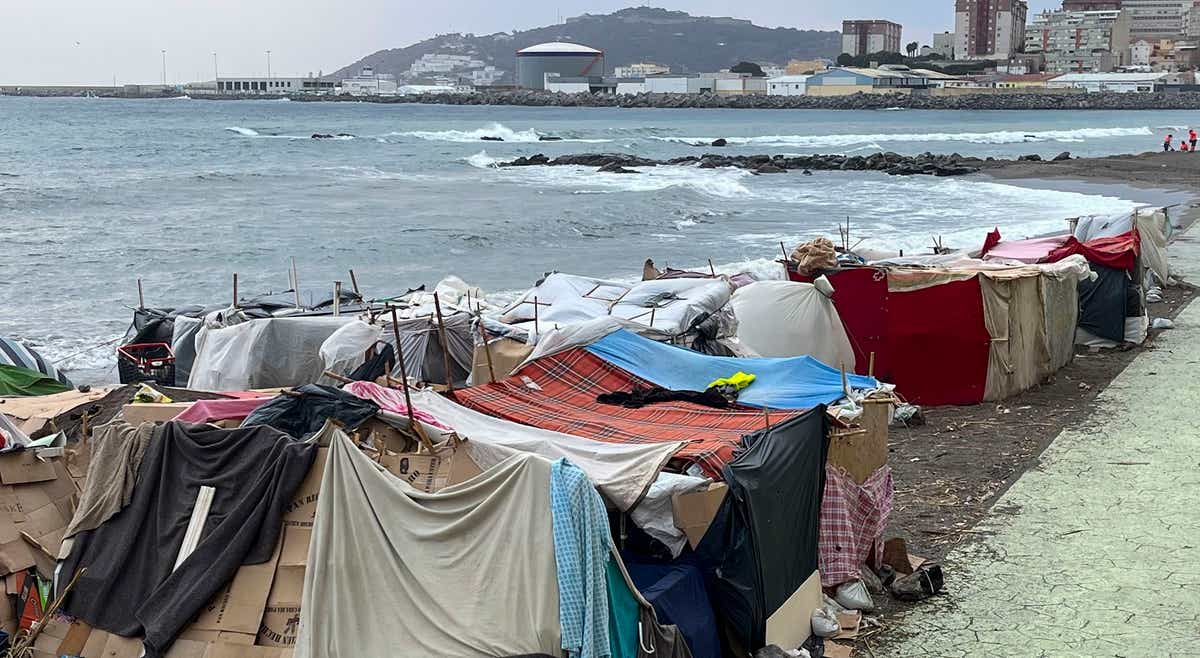 Conflitos no Porto de Ceuta Marcam Protesto por Direito à Habitação