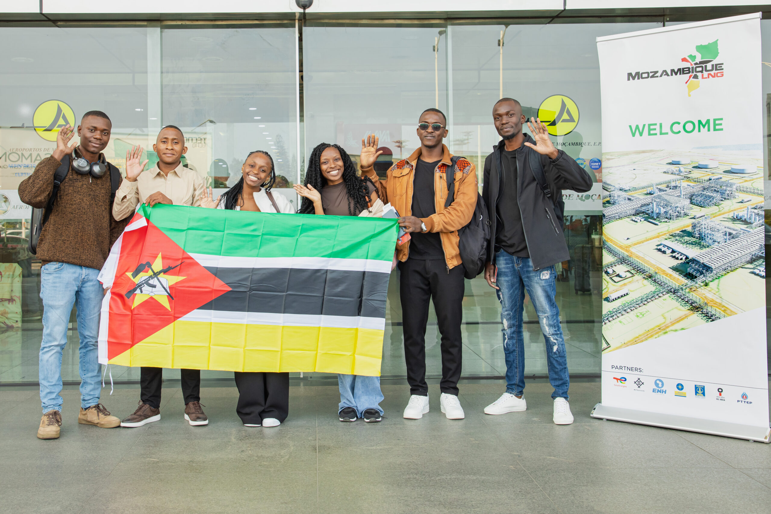 Mozambique LNG concede 105 bolsas de estudo a jovens moçambicanos para França