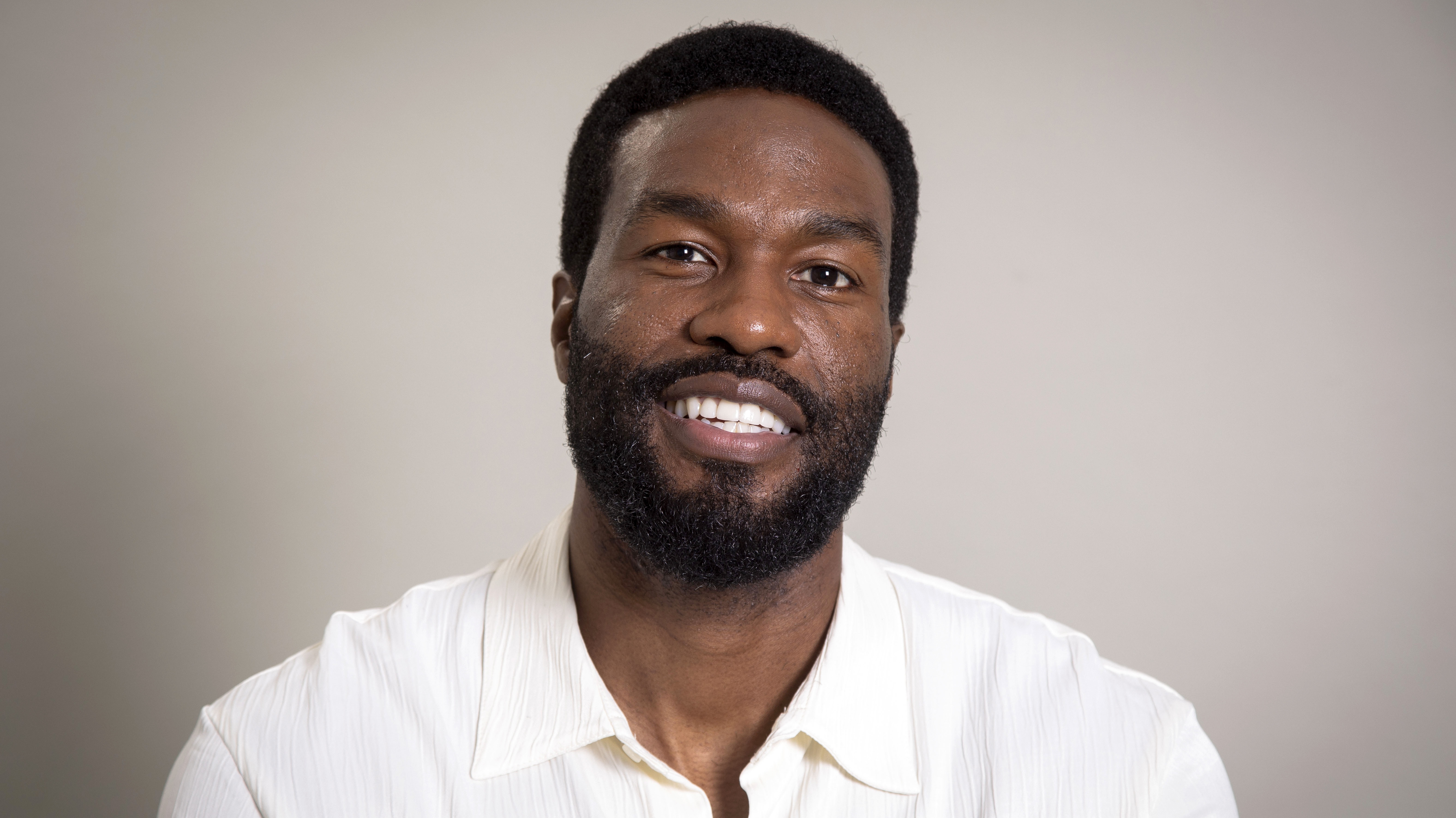 Yahya Abdul-Mateen II reflete sobre o cancelamento de 'Wonder Man'