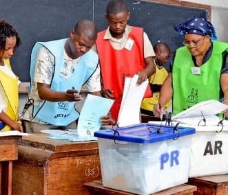 Índice de Democracia 2025: Moçambique avança, mas ainda enfrenta desafios