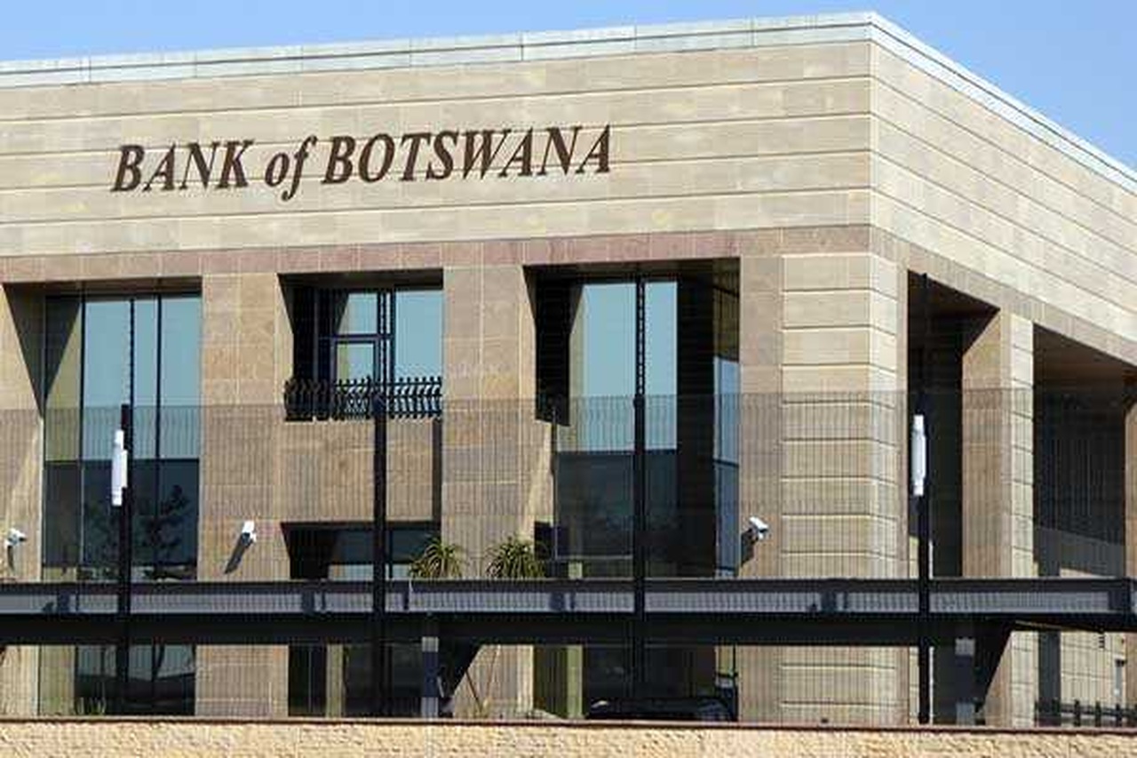 Botswana Revê Previsão de Déficit Orçamental para 646 Milhões de Dólares